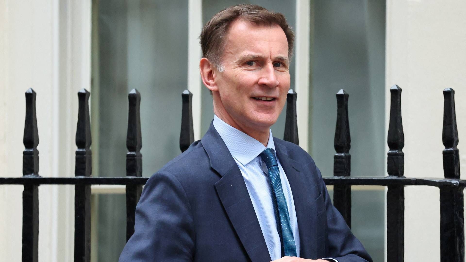 ”Det har været nogle vanskelige år, men dagens tal er bevis på, at økonomien nu er i bedring for første gang siden pandemien,” hedder det i en kommentar fra den britiske finansminister, Jeremy Hunt. | Foto: Toby Melville/Reuters/Ritzau Scanpix