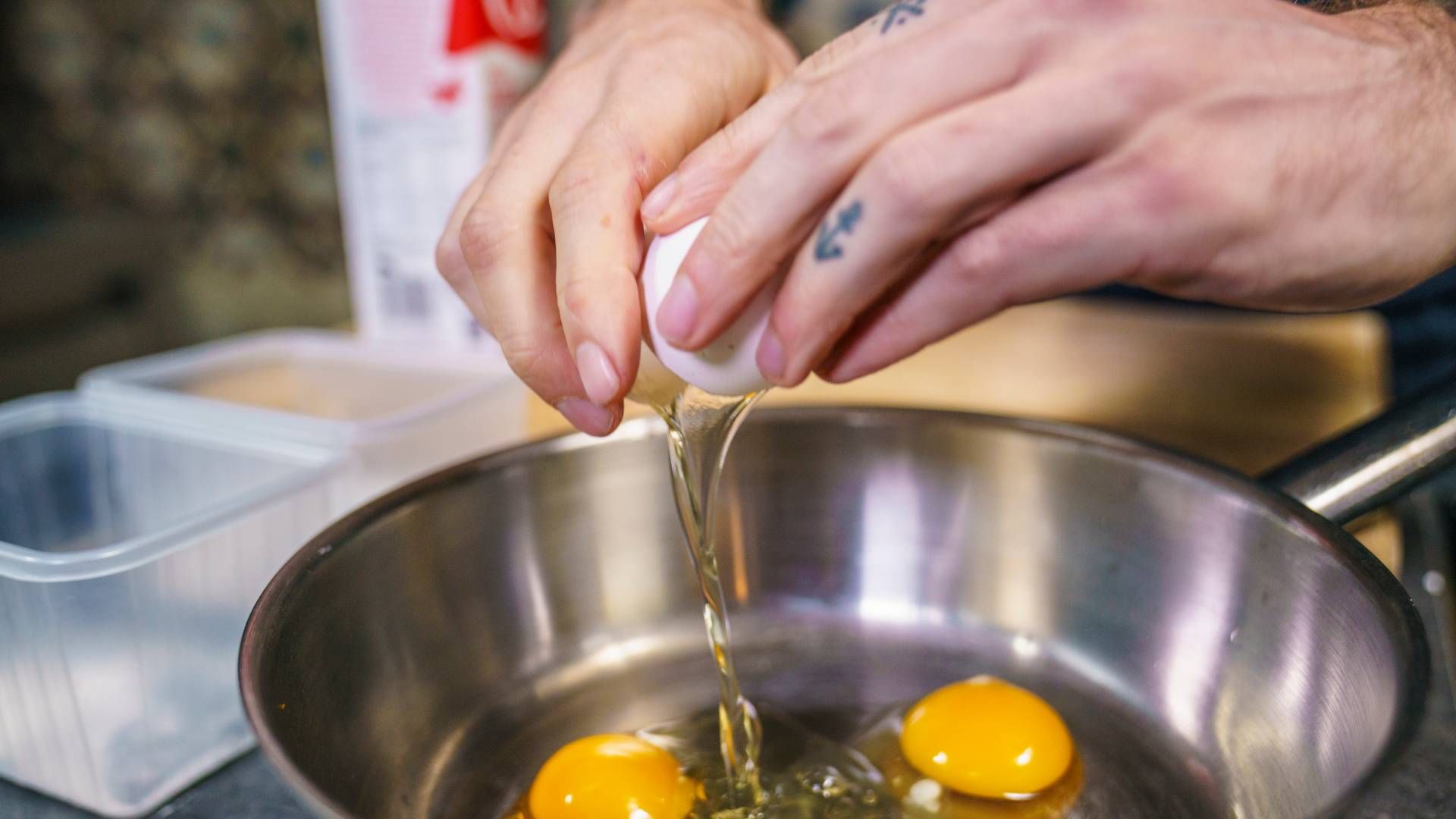 Nå er det fritt fram for import av egg uten å betale toll. I tillegg skal norske eggprodusenter få bedre betalt. | Foto: Stian Lysberg Solum / NTB