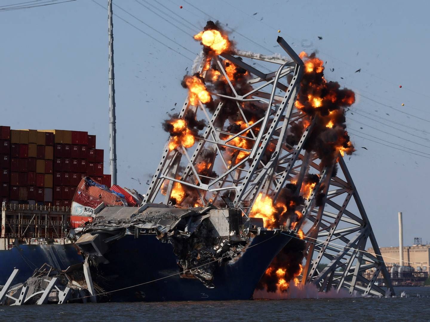 Controlled explosions have been used to manage the wreckage of the Francis Scott Key Bridge. | Photo: Leah Millis/Reuters/Ritzau Scanpix