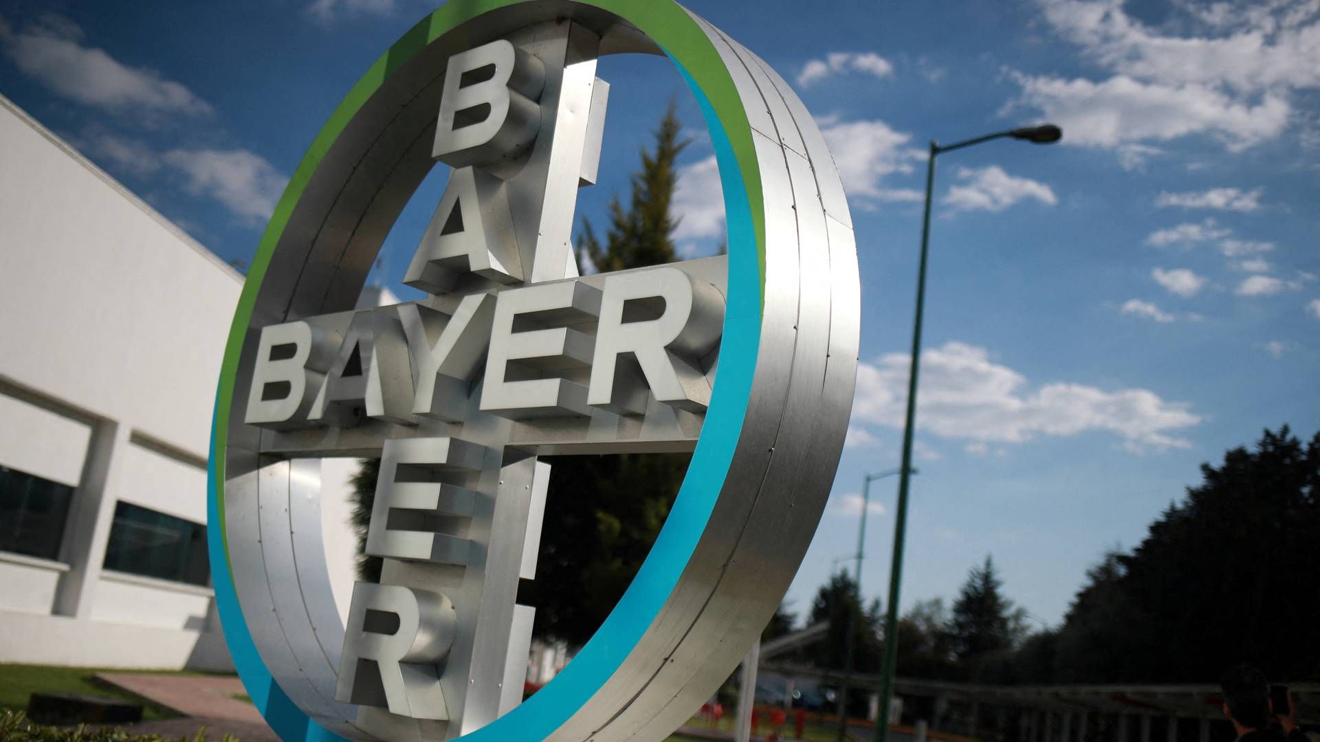 Mens den norske organisation hos Bayer fortæller om et par nedlagte stillinger som følge af en global spareplan, så er det uvist, hvad der sker i det danske datterselskab. | Foto: Henry Romero