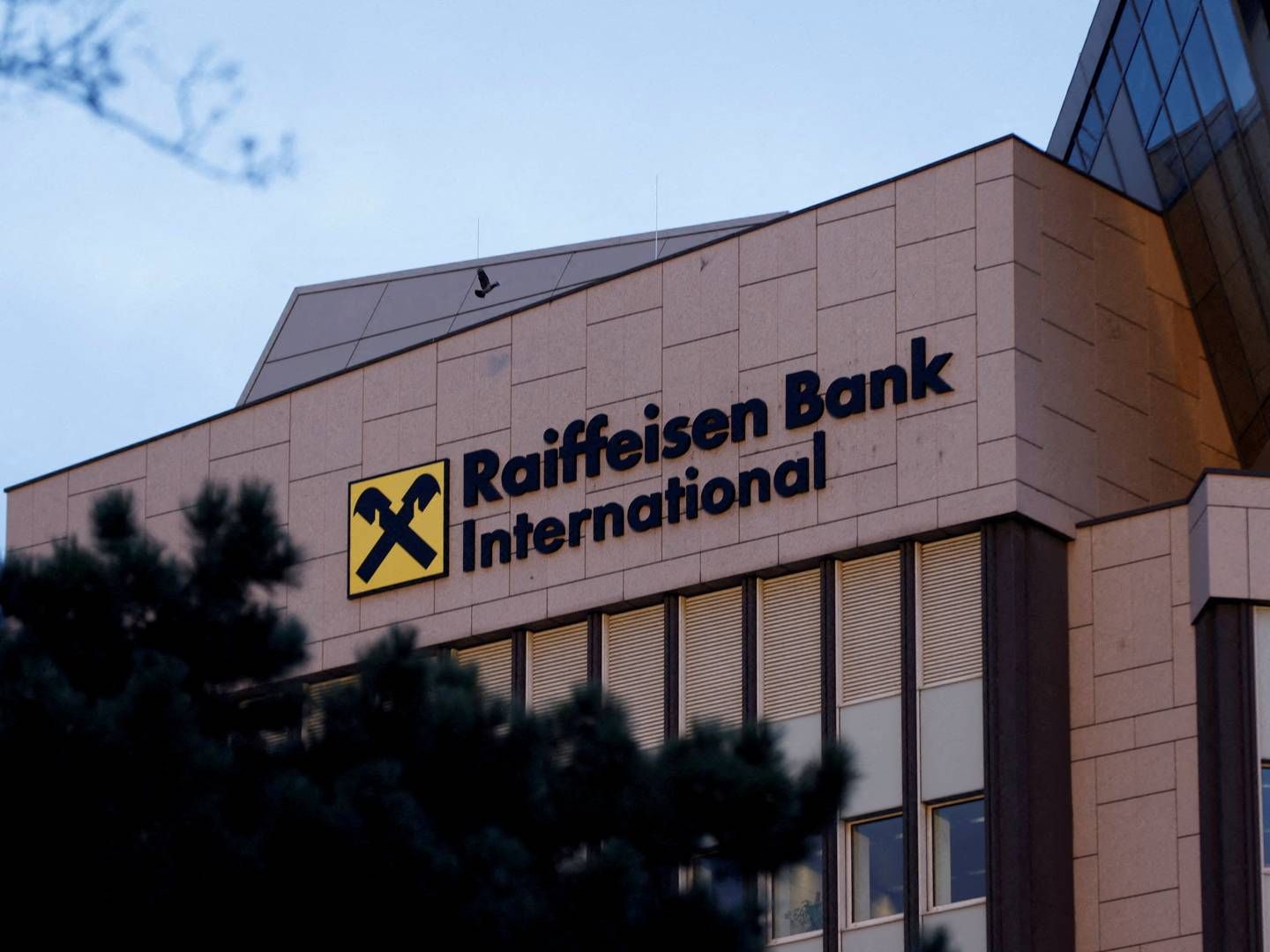 Den østrigske bank Raiffeisen Bank røget i karambolage med de amerikanske myndigheder efter forretninger, der efter sigende involverede en russiske oligark. | Foto: Leonhard Foeger
