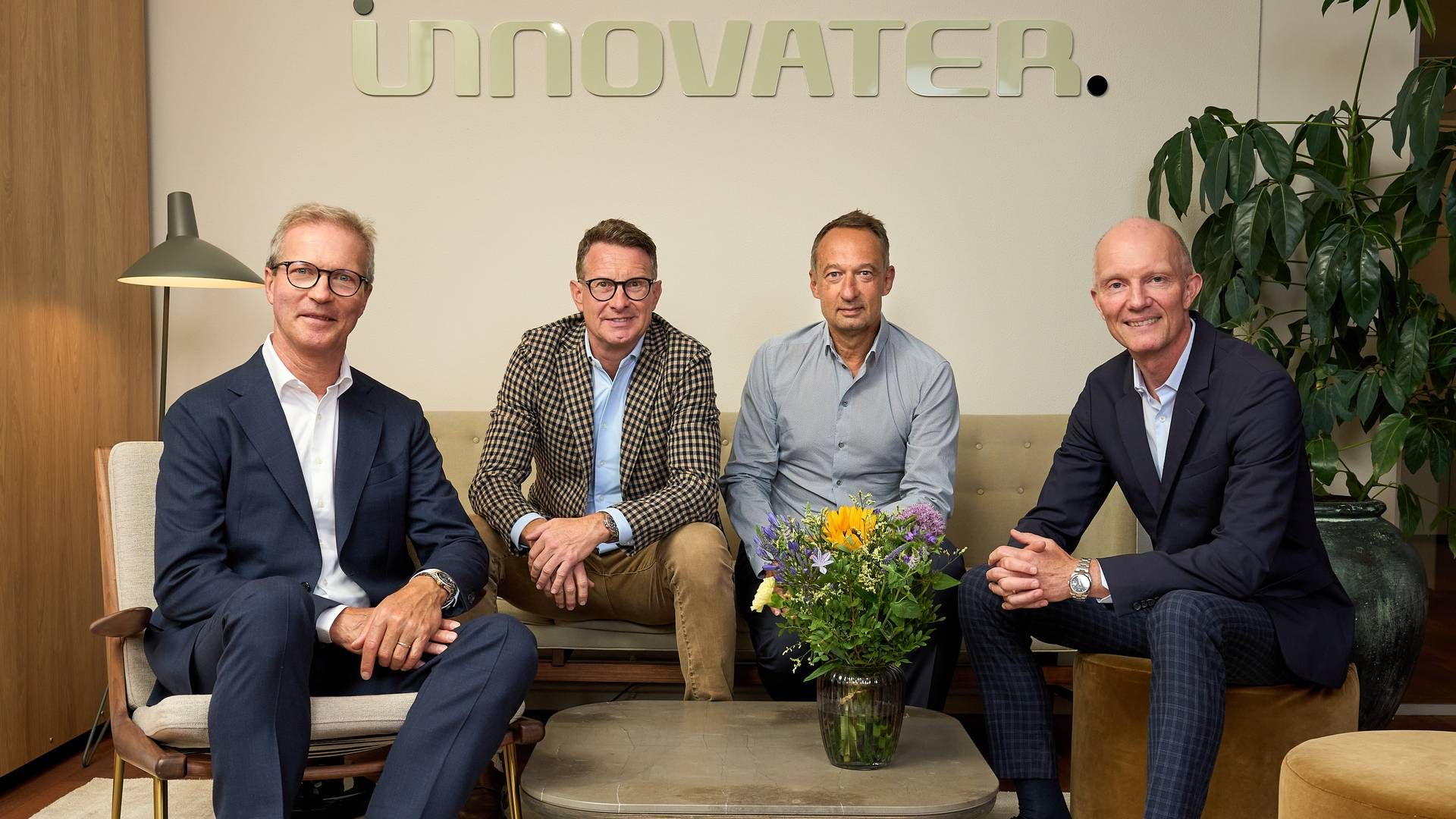 På billedet ses den nye ejerkreds af Innovater bestående af (fra venstre) Finn Birkjær, Frank Mortensen, Torben Røsler og Morten Lykke. | Foto: PR / Innovater