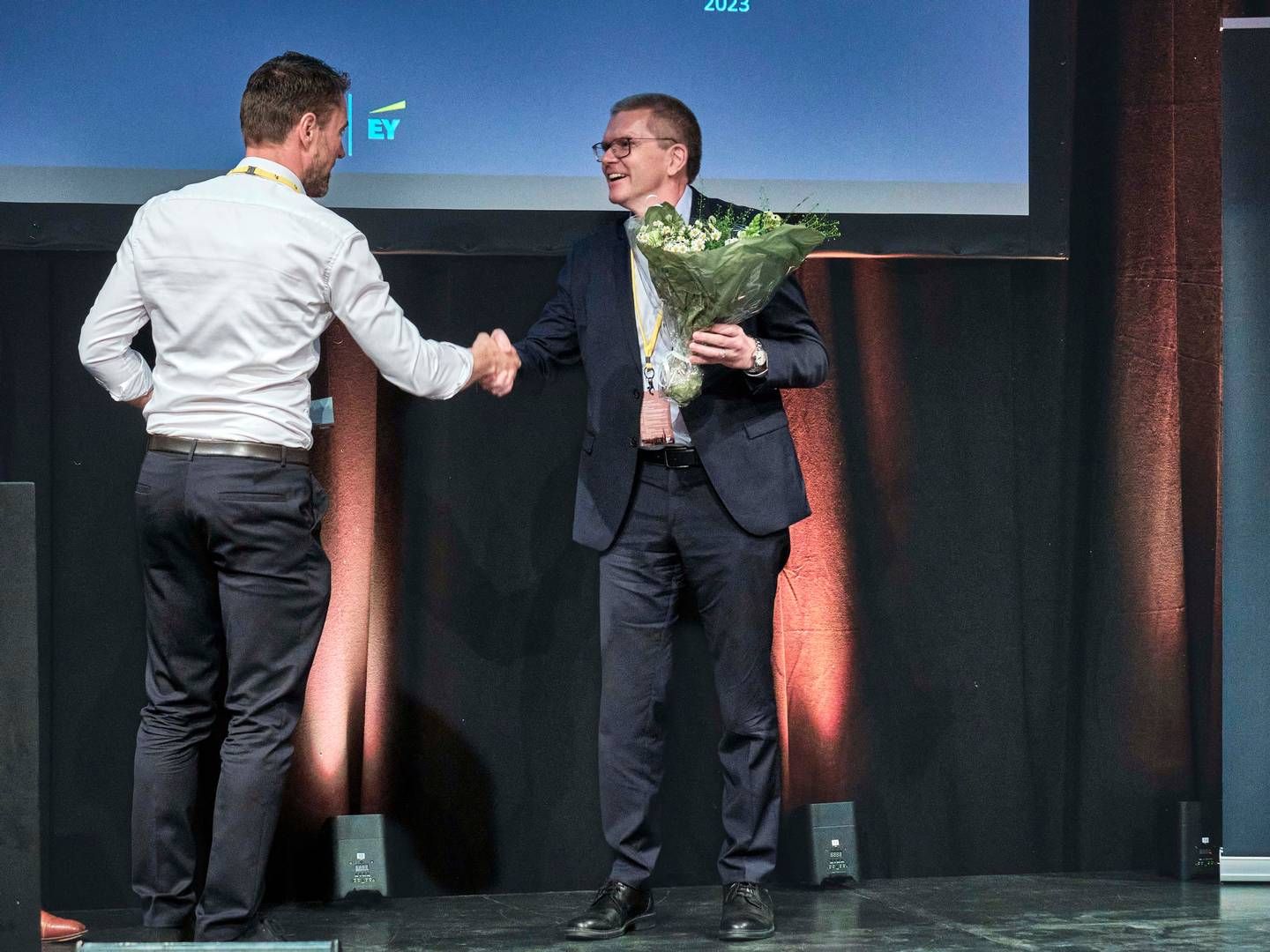 Medlemsdirektør Tomas Frydenberg modtog onsdag en pris på vegne af PKA Pension til Årets Finansvirksomhed. | Foto: Magnus Møller