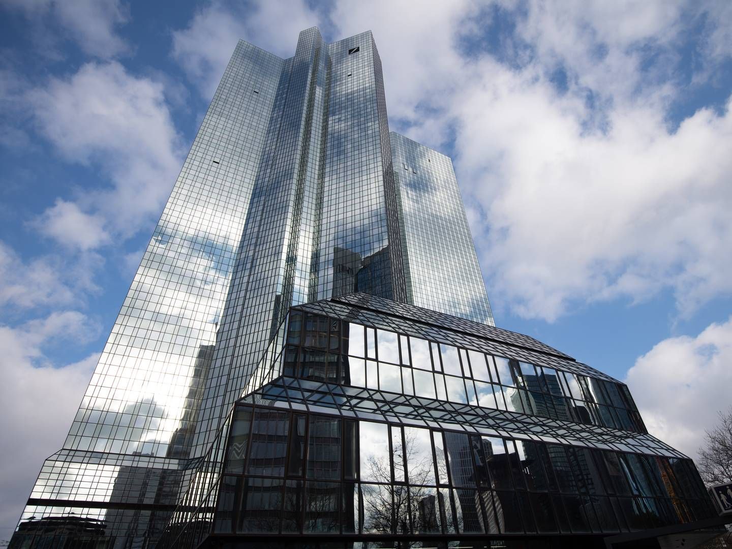 Die Deutsche Bank wirbt um Investoren für neue AT1-Anleihen. | Foto: picture alliance / SvenSimon | Malte Ossowski/SVEN SIMON
