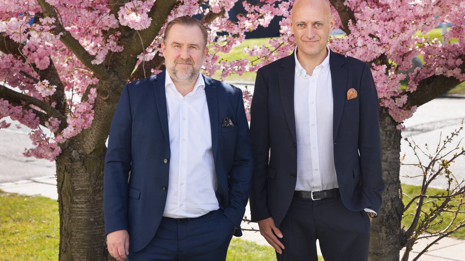 Til venstre Allan Melgaard, der er adm. direktør i Scan Global Logistics, og til højre Mads Drejer, der er drifts- og kommerciel direktør i selskabet | Foto: Gregers Tycho