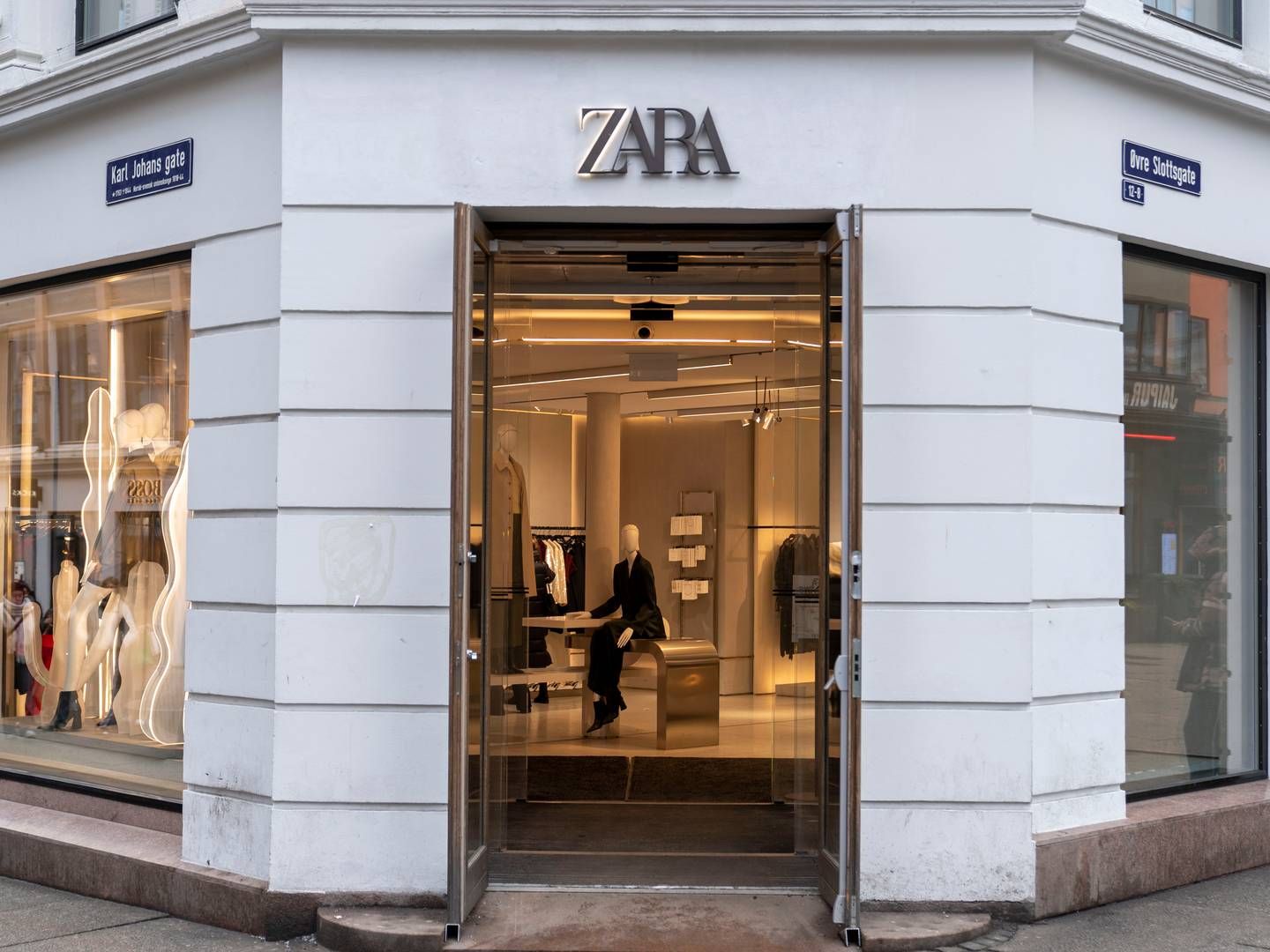 MILLIARDER: En Zara-butikk i Oslo sentrum. Milliardene renner inn for Inditex, selskapet bak Zara. | Photo: Ludvig Heiberg Larsen/NTB
