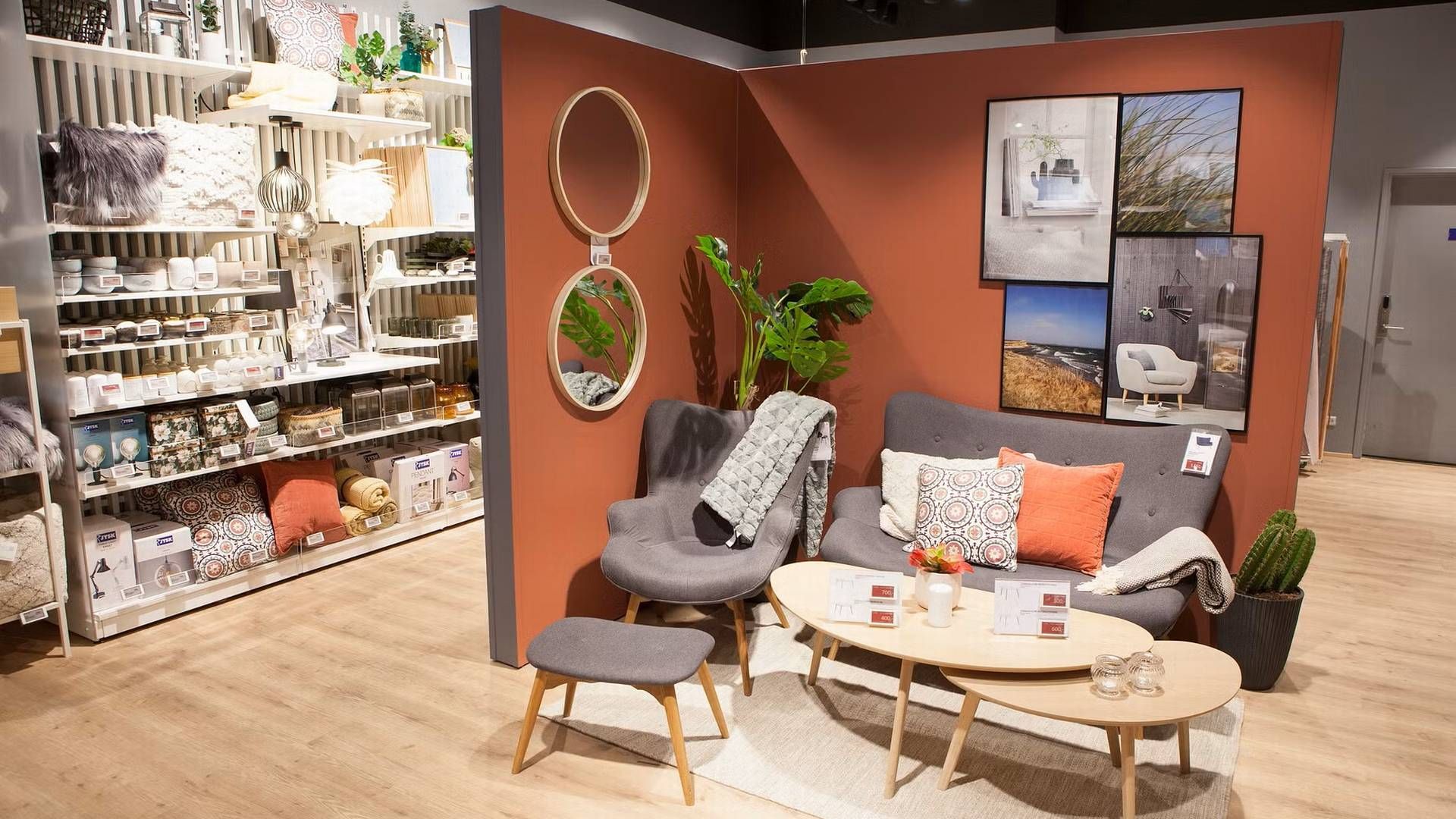 Jysk blev etableret 10 år efter Ikeas første varehus åbnede i Danmark. De to rivaler har i dag begge en dansk omsætning på over 5 mia. kr. | Foto: PR/Jysk