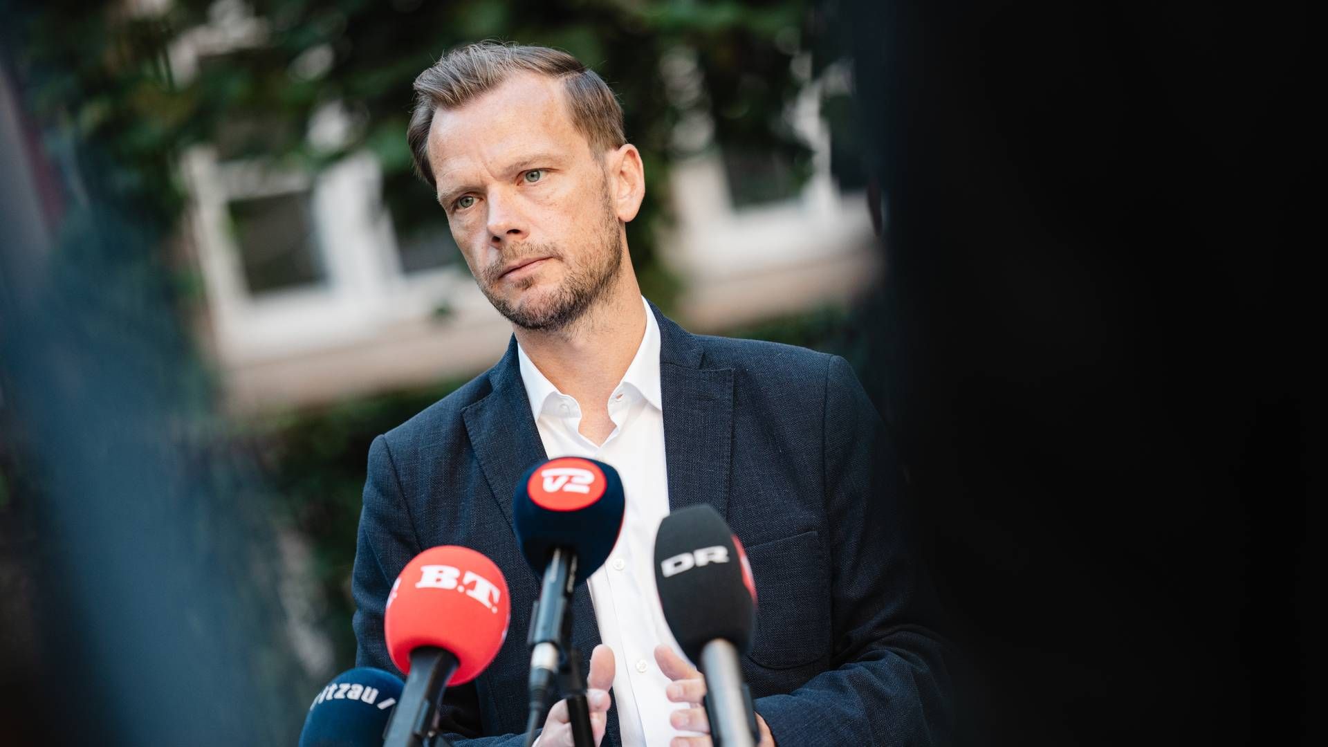 "Med det netop vedtagne lovforslag forenkler vi retsplejen, hvilket skal bidrage til kortere sagsbehandlingstider ved domstolene. Det er et vigtigt skridt på vejen, og jeg er som justitsminister glad for, at alle Folketingets partier har stemt for lovforslaget," udtaler Justitsminister Peter Hummelgaard (S) i en pressemeddelelse. | Foto: Jonathan Damslund