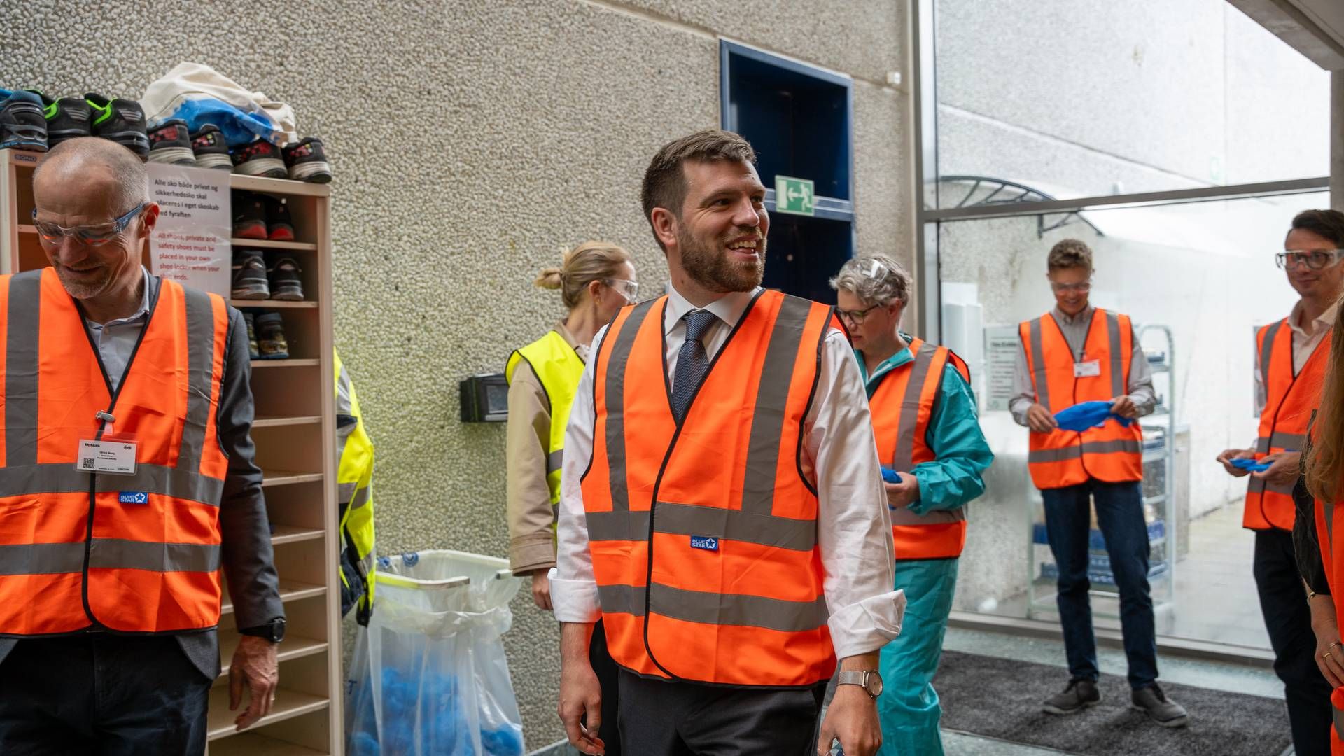 Venstres minister for byer og landdistrikter Morten Dahlin besøger Vestas’ fabrik i Nakskov. | Foto: Sarah Mølsted / Dansk Erhverv