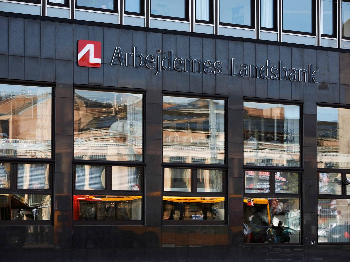 Finanstilsynet har været på inspektion i Arbejdernes Landsbank. | Foto: Arbejdernes Landsbank