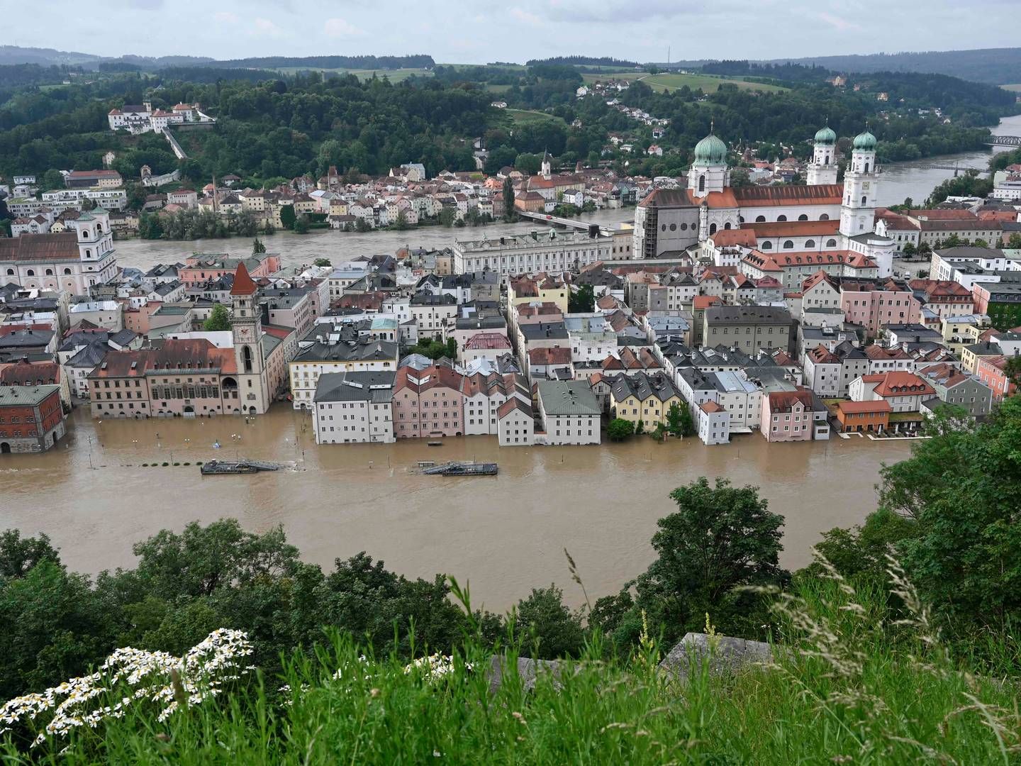 Flooding occurred in Southern Germany due to the high Rhine water levels, which are now back under control.