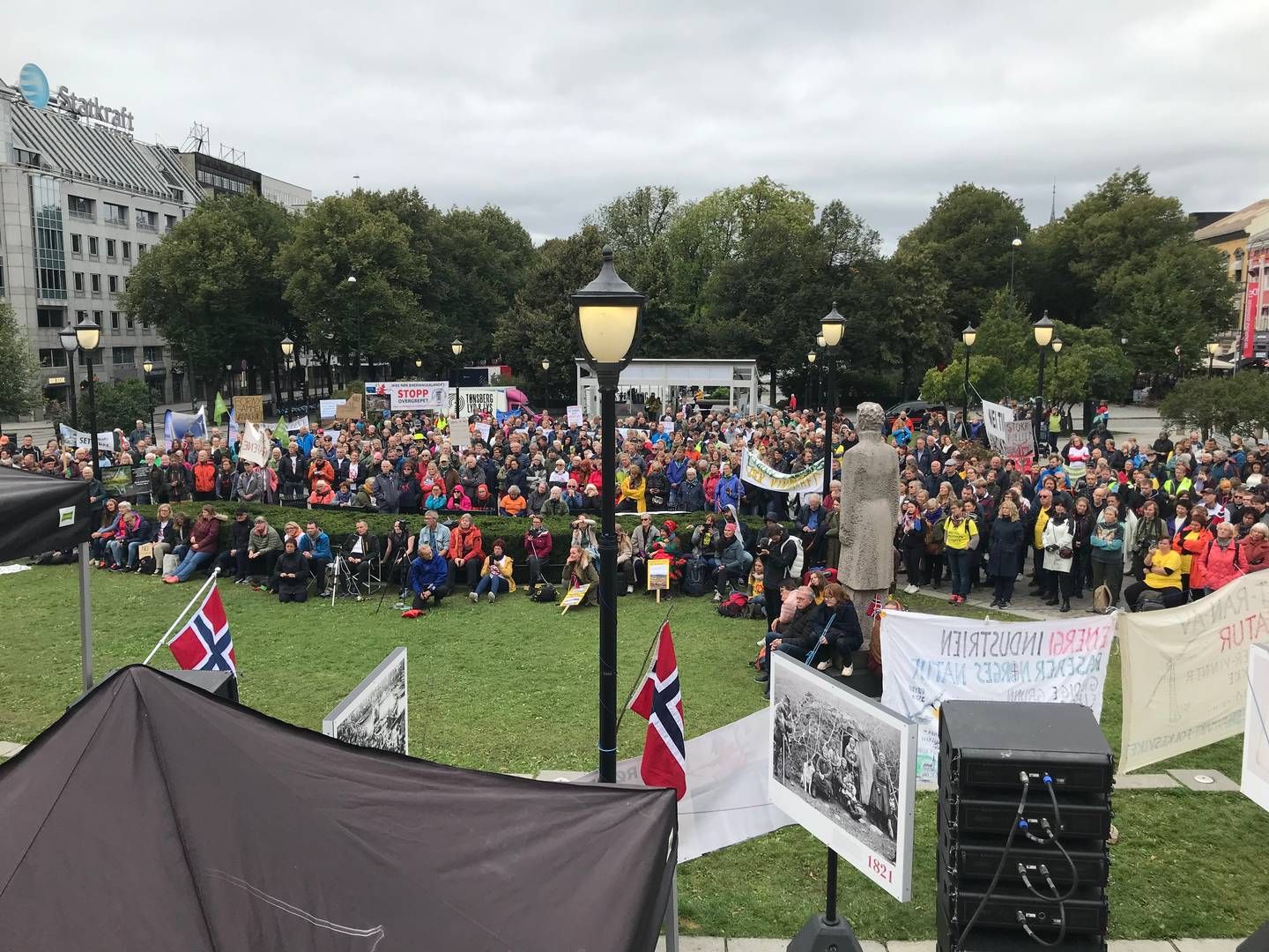 Motvind Norge arrangerte sin første demonstrasjon foran Stortinget 8. september 2019. Nå har de 20.000 medlemmer. | Foto: Anders Lie Brenna