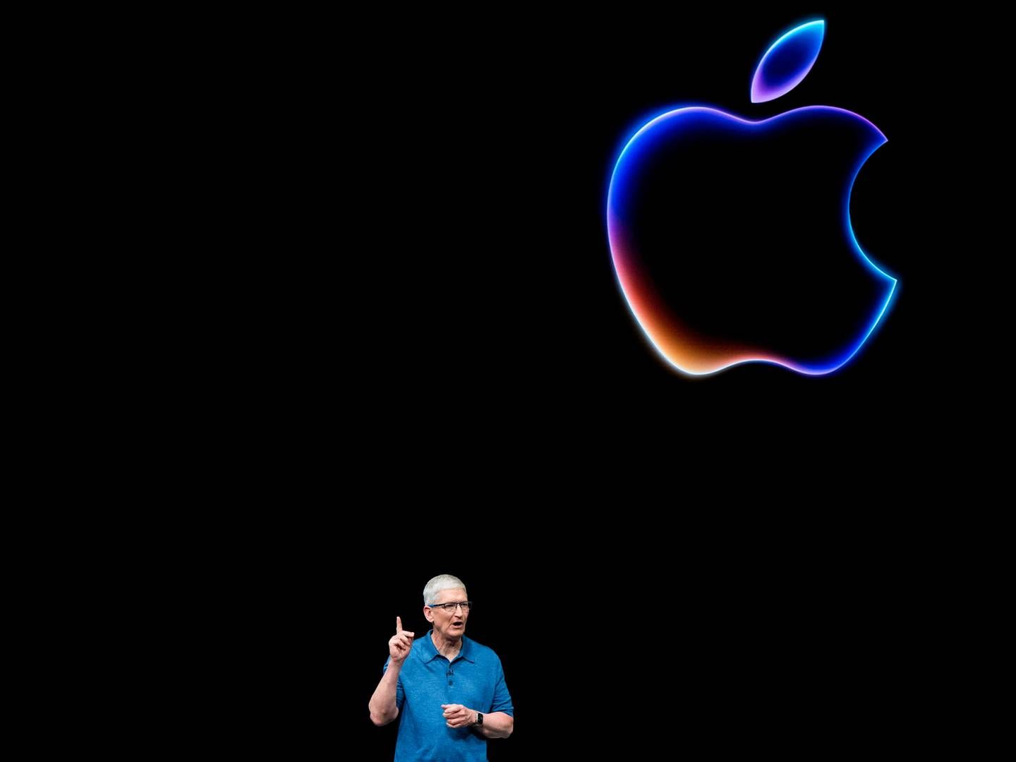 Apples topchef Tim Cook på scenen i Cupertino mandag. | Foto: Nic Coury/AFP/Ritzau Scanpix