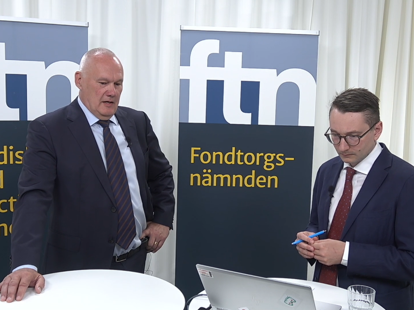 FTN's executive director, Erik Fransson (left) at the Q&A session with the agency's head of communications, Viktor Ström. | Foto: AMWatch