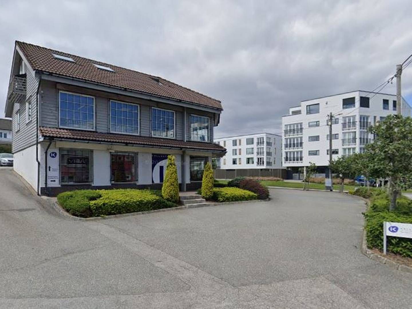KONTOR: Hovedkontoret til Kallesten Revisjon & Regnskap er i Tananger. I tillegg har selskapet et kontor på Karmøy. Det er et av de største revisorselskapene på Vestlandet. | Foto: Google Street View