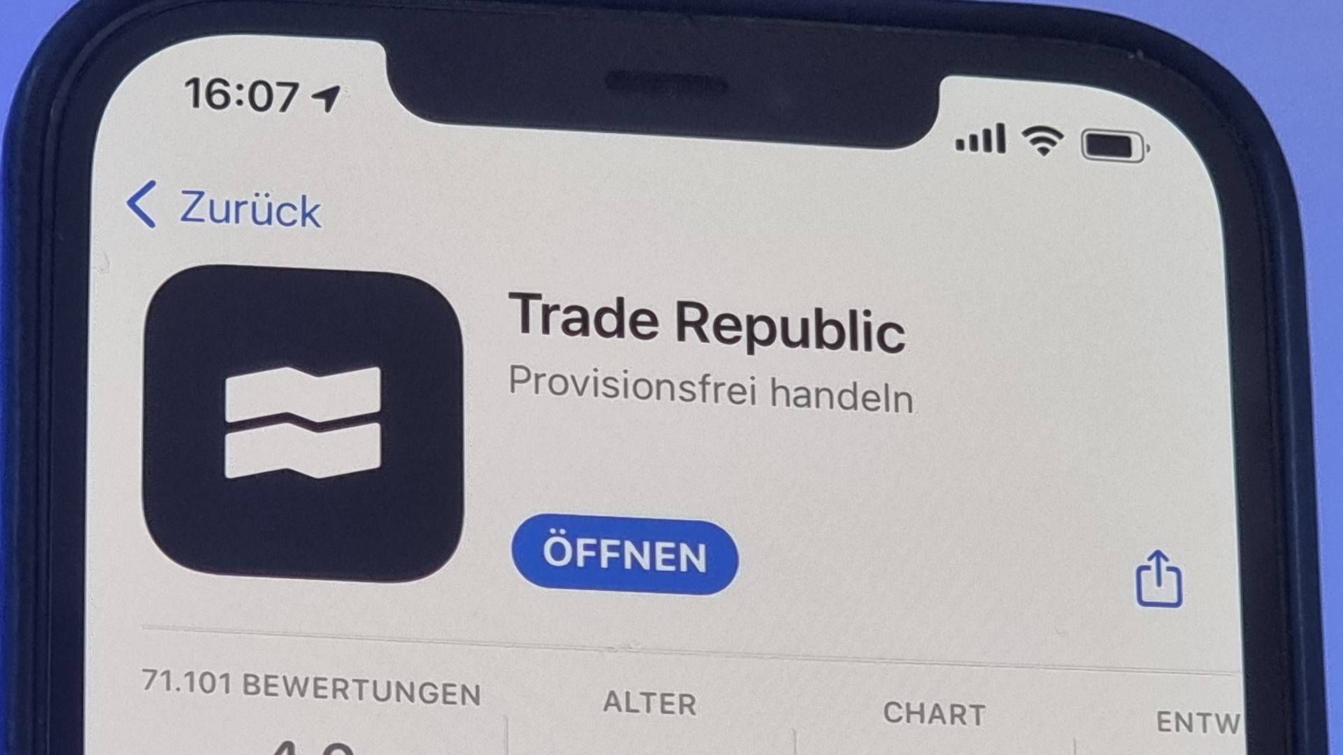 Die App von Trade Republic | Foto: picture alliance/dpa | Christoph Dernbach