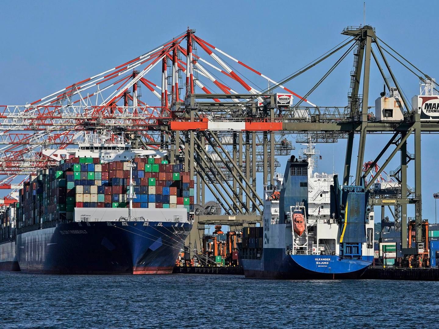 Tensions are building on the US East Coast due to the conflict between dockworkers and their employers.