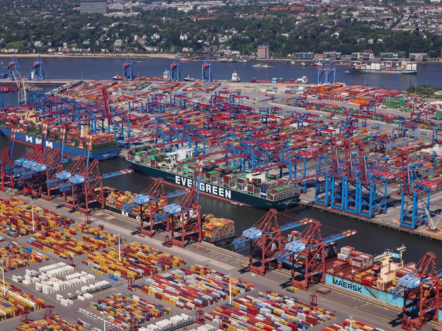 Hanseatic Global Terminals will manage and consolidate terminal and infrastructure investments across 20 terminals in 11 countries, including the Altenwerder terminal in Hamburg.