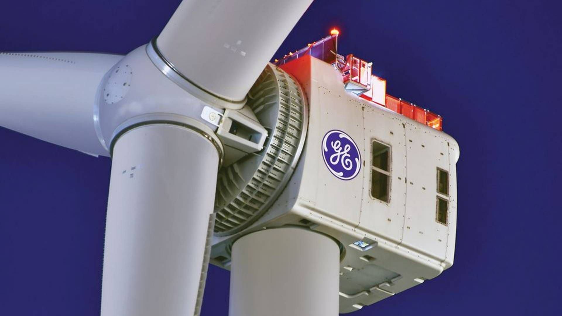 Her er en tilsvarende vindturbin (GE Haliade turbin) bygget på land i Rotterdam. Vindmøllen som skal settes opp på industriområdet i Gulen vil se lik ut, men bli enda kraftigere. | Foto: GE Vernova GE Vernova