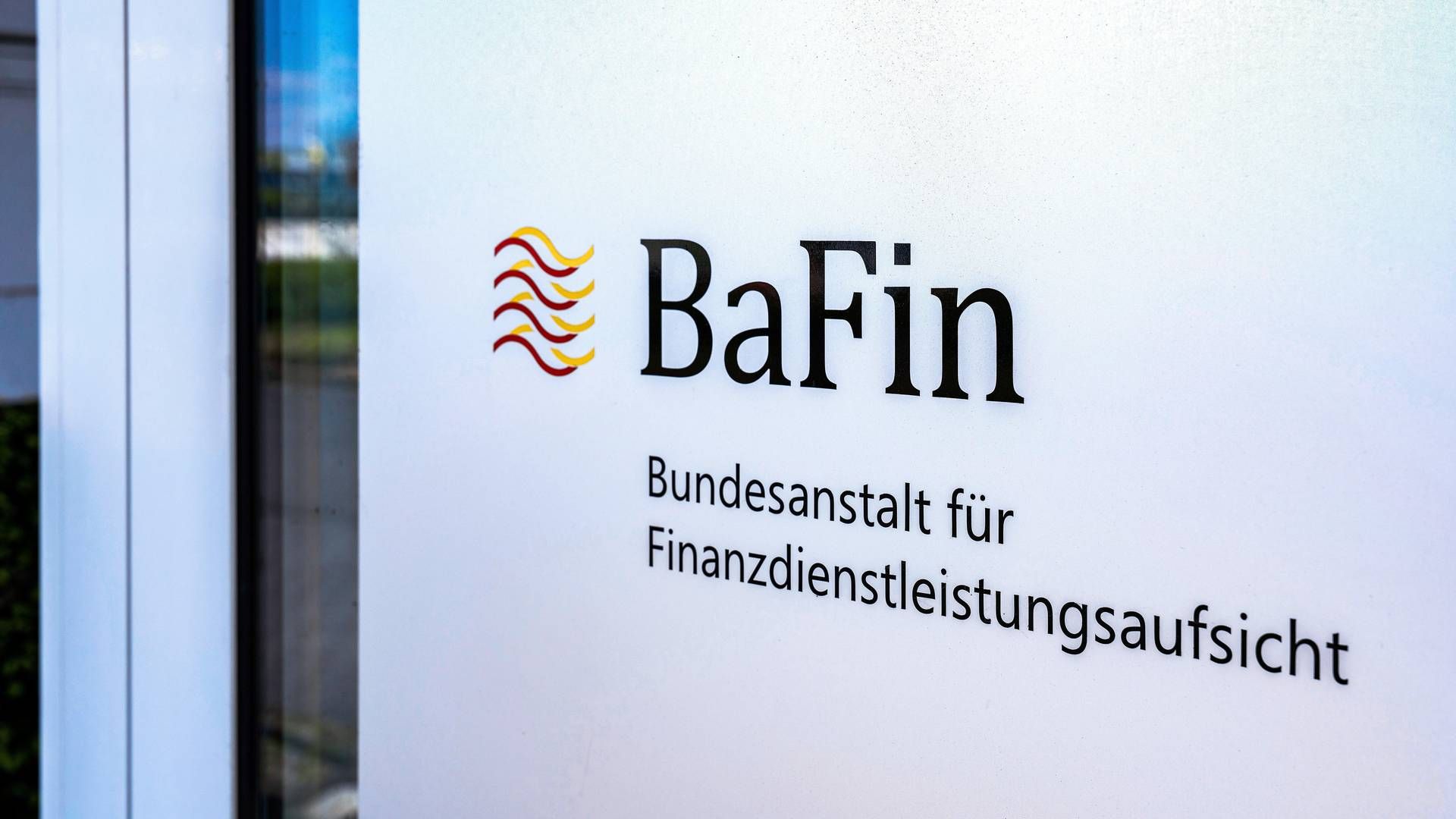 BaFin rüffelt die Lloyds Bank. | Foto: picture alliance / | Daniel Kalker