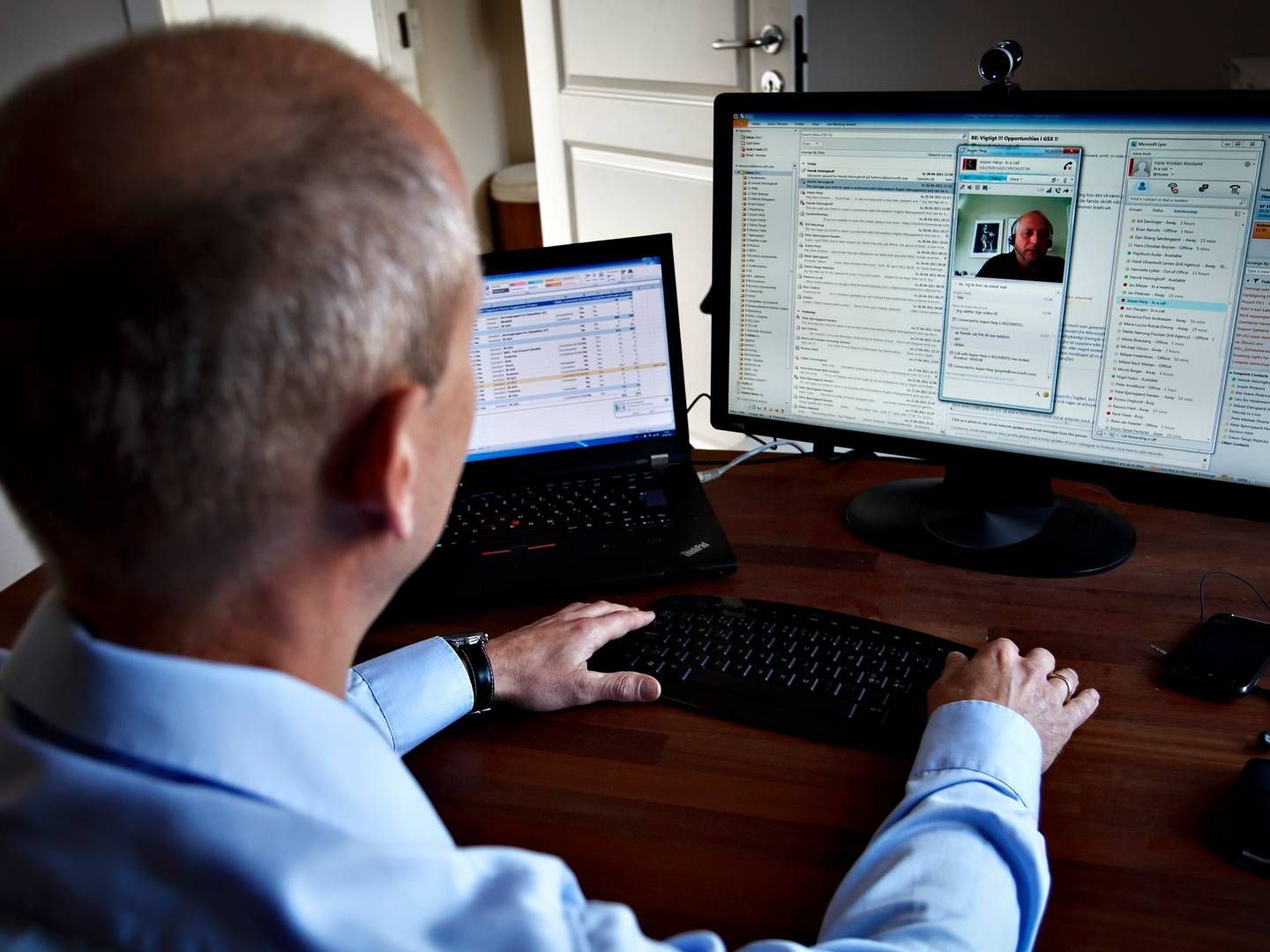 Flere virksomheder forsøger at trække medarbejdere tilbage på kontorerne efter udbredelsen af hjemmearbejde som følge af coronanedlukningerne. | Foto: Ole Lind/Jyllands-Posten/Ritzau Scanpix