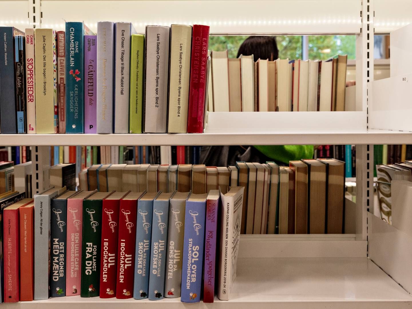 Selv om danskerne i højere grad låner bøger på biblioteket, er niveauet stadig et stykke fra årene før corona. I 2019 blev der udlånt 29,4 mio. materialer på folkebibliotekerne. | Foto: Miriam Dalsgaard