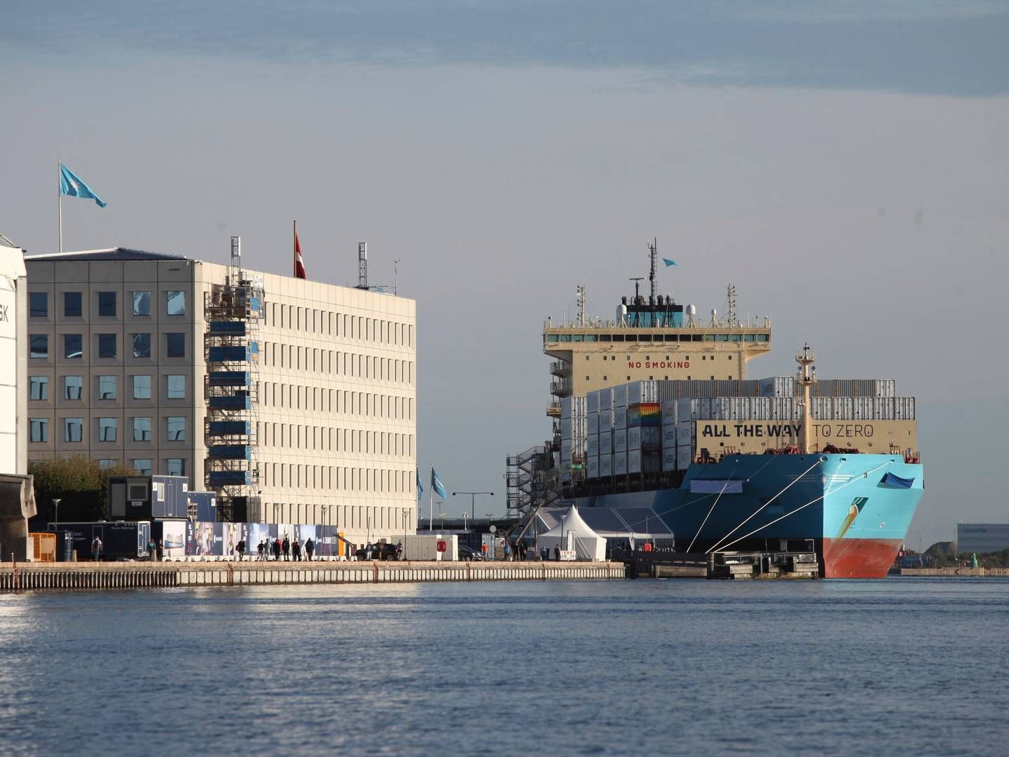 ”Mærsk har længe slået sig op på at være verdens grønneste containerrederi, men denne seneste kovending i forhold til LNG-drevne skibe lugter af en lignende kapitulation som i forhold til scrubbere for et par år siden,” siger Kendra Ulrich, kampagnedirektør for transport i organisationen Stand.earth. | Photo: Steffen Trumpf/AP/Ritzau Scanpix