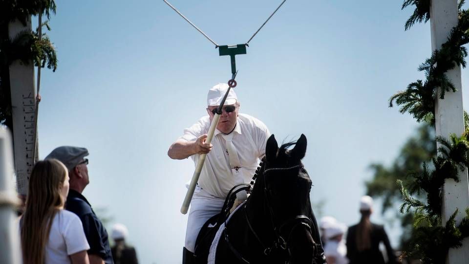 Ringridning er oprindelig en ridderturnering fra middelalderen, hvor ringridning var en populær underholdning for de europæiske konge- og fyrstedømmer. | Foto: /ritzau/Tim Kildeborg Jensen