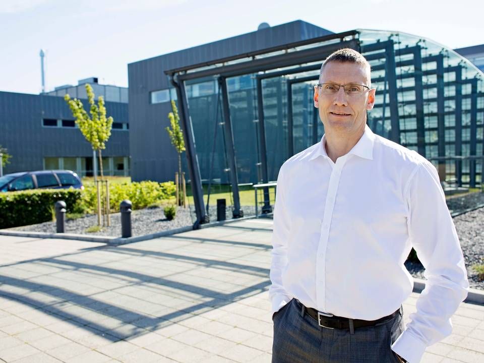 Michael Hallgren, fabrikschef i Novo Nordisk, glæder sig over, at fremtidens medicin til diabetikere nu kan produceres på selskabets fabrik i Kalundborg. | Foto: Novo Nordisk/PR