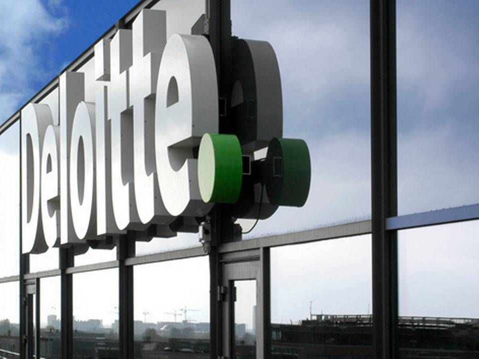 Deloitte jagter folk til et indtog på markedet for juridisk rådgivning i Storbritannien, bl.a. med ydelser inden for automatiseret dokumentgennemgang, ansættelsesret og skat