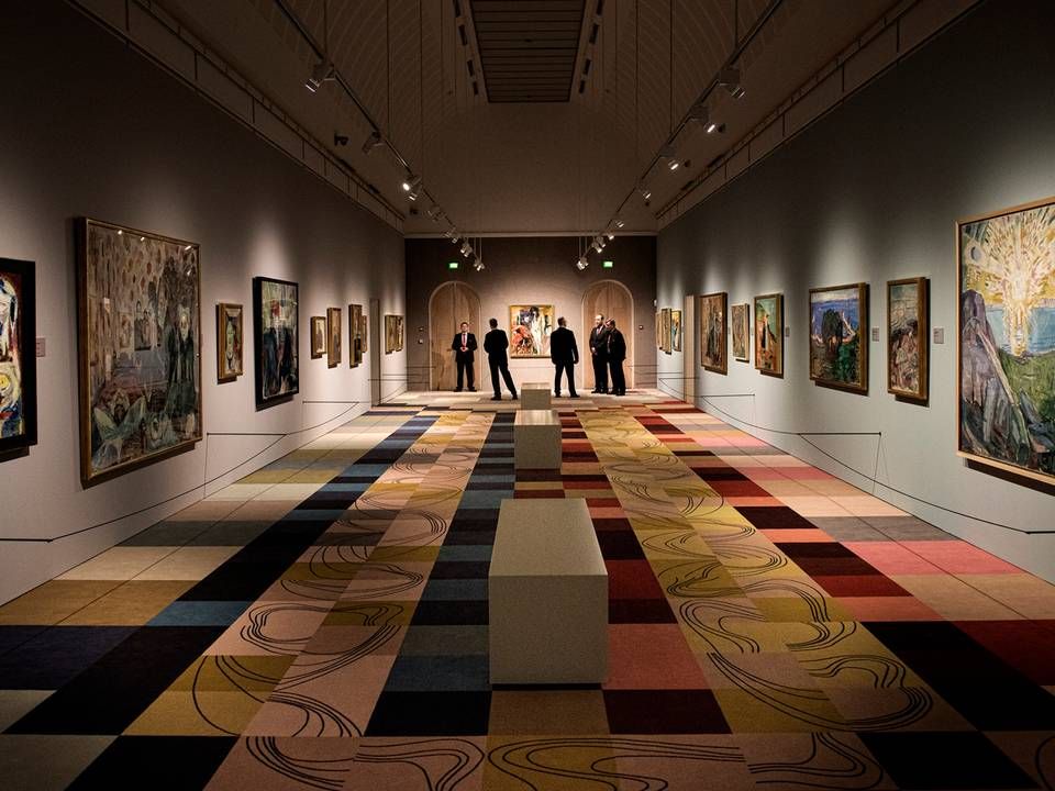 Jorn+Munch-udstillingen i 2017 på Museum Jorn. Ifølge Jens Skov fra Jyske Bank har udstillingen trukket så mange gæster til, at besøgstallet er fordoblet i 2017 til 80.000. | Foto: ritzaufoto/arkiv/Casper Dalhoff