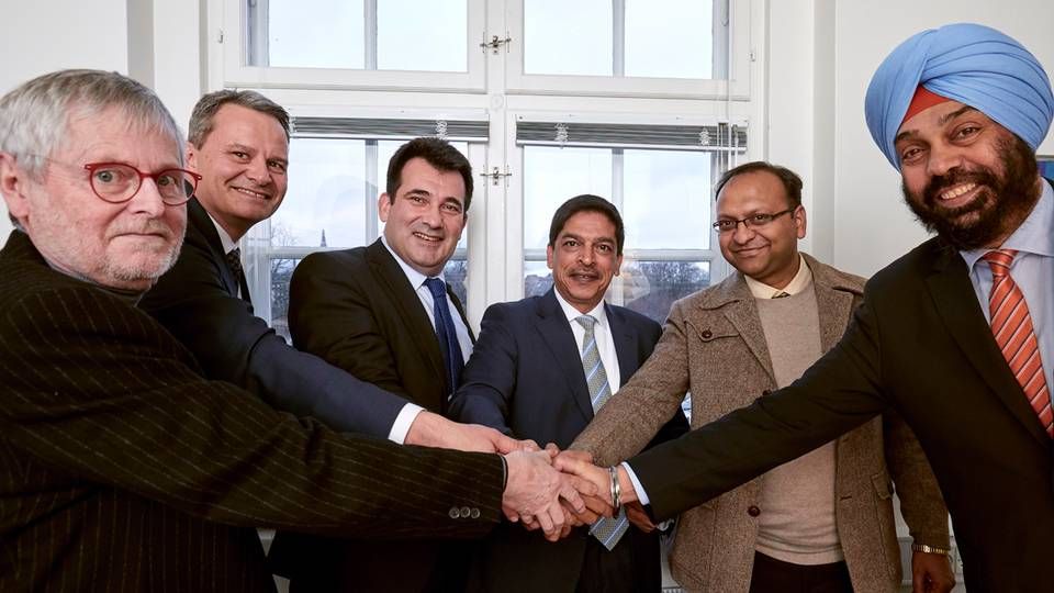 Fra venstre mod højre: Klaus Hermansen, AJ Vaccines, Niels Thulstrup, AJ Vaccines, Jerome Cabannes, AJ Vaccines Group, Tabassum Khan, bestyrelsesformand, AJ Vaccines, Nitin Mittal, Hilleman Labs, Davinder Gill, Hilleman Labs | Foto: AJ Vaccines PR