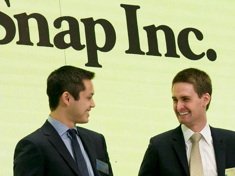 Evan Spiegel (th), stifter og direktør for Snap Inc. | Foto: Ritzau Scanpix/AP/Richard Drew