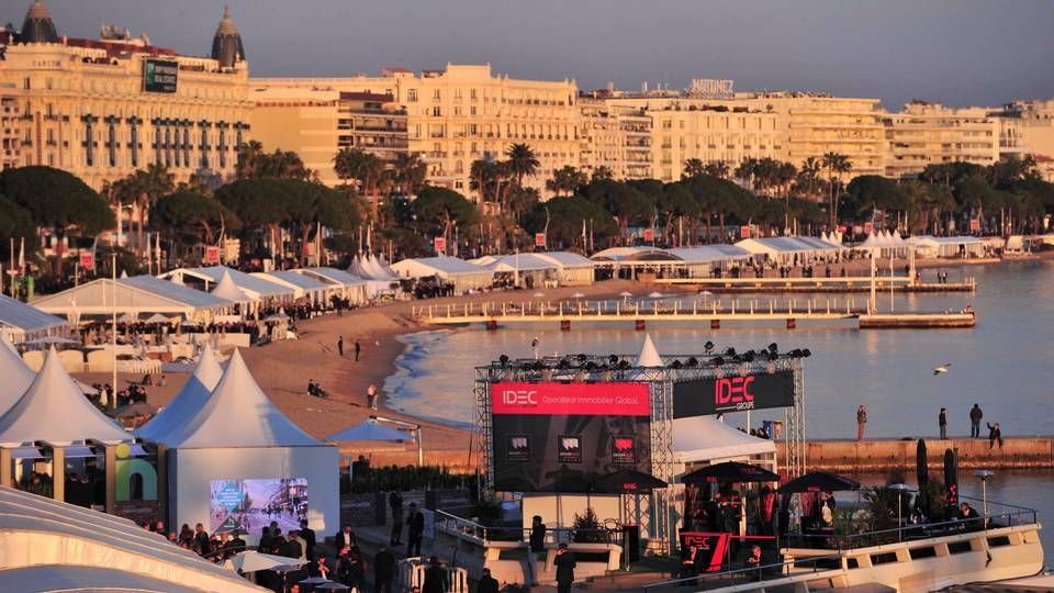 Den sydfranske by Cannes får besøg af flere hundrede fra den danske ejendomsbranche, når Mipim åbner. | Foto: PR