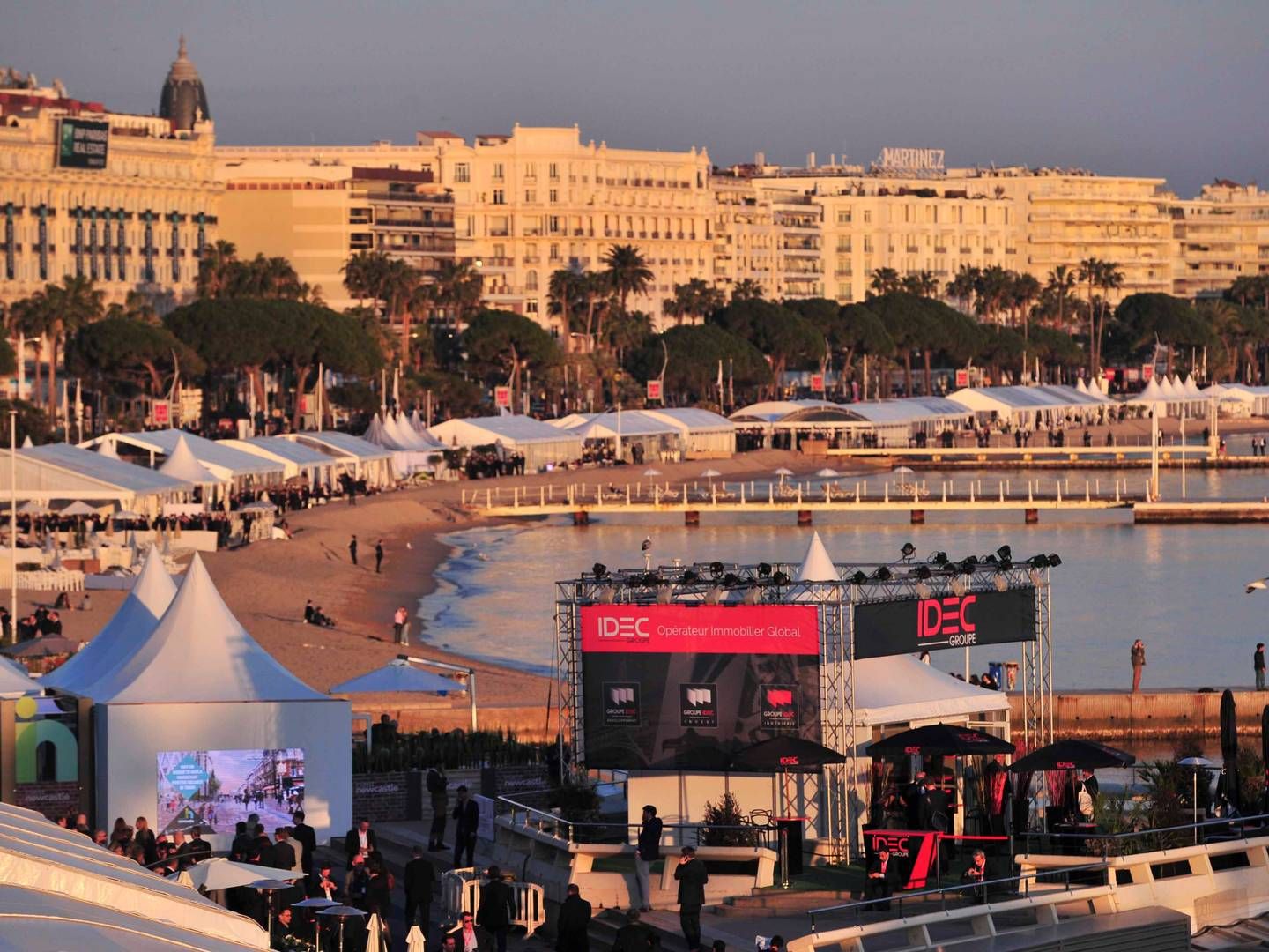 Rådgivere er samlet i Cannes til verdens største ejendoms- og investormesse (foto fra Mipim 2017). | Foto: PR