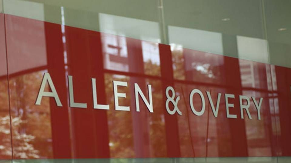 Mandlige medarbejderes timeløn er 20 pct. højere end kvindernes i advokatkæmpen Allen & Overy | Foto: Allen & Overy