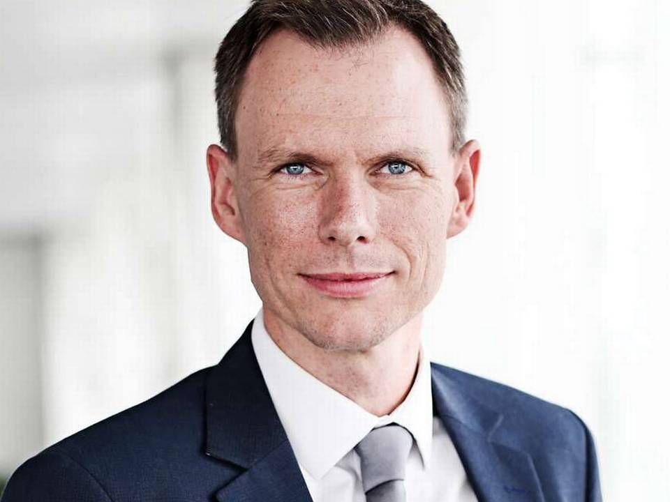 Kent Damsgaard, direktør i Dansk Industri, håber, at politikerne alligevel vil bevare enkroneselskaberne. | Foto: Sif Meincke/DI
