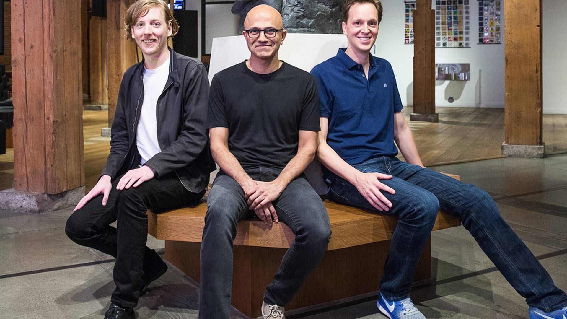 Chris Wanstrath, Github CEO og medstifter (til venstre), Satya Nadella, adm. direktør, Microsoft (midten) og Nat Friedman, Microsoft corporate vice president, Developer Services. | Foto: Microsoft/PR