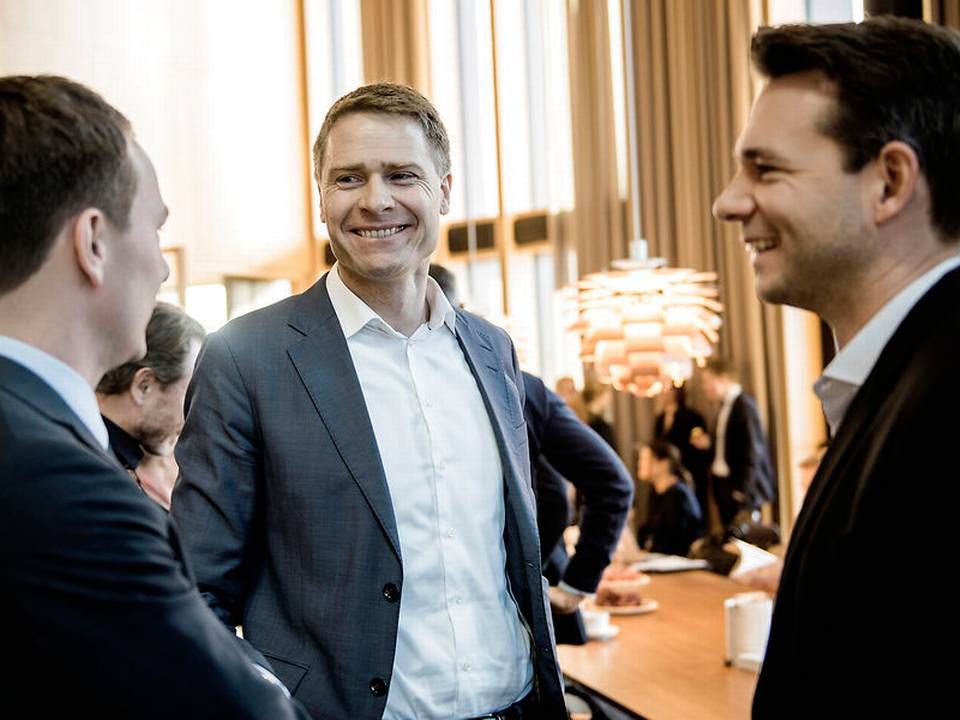 Anders Hinsby (midten), adm. direktør i Orphazyme, har grund til at smile af onsdagens børsåbning. | Foto: Thomas Lekfeldt/STF