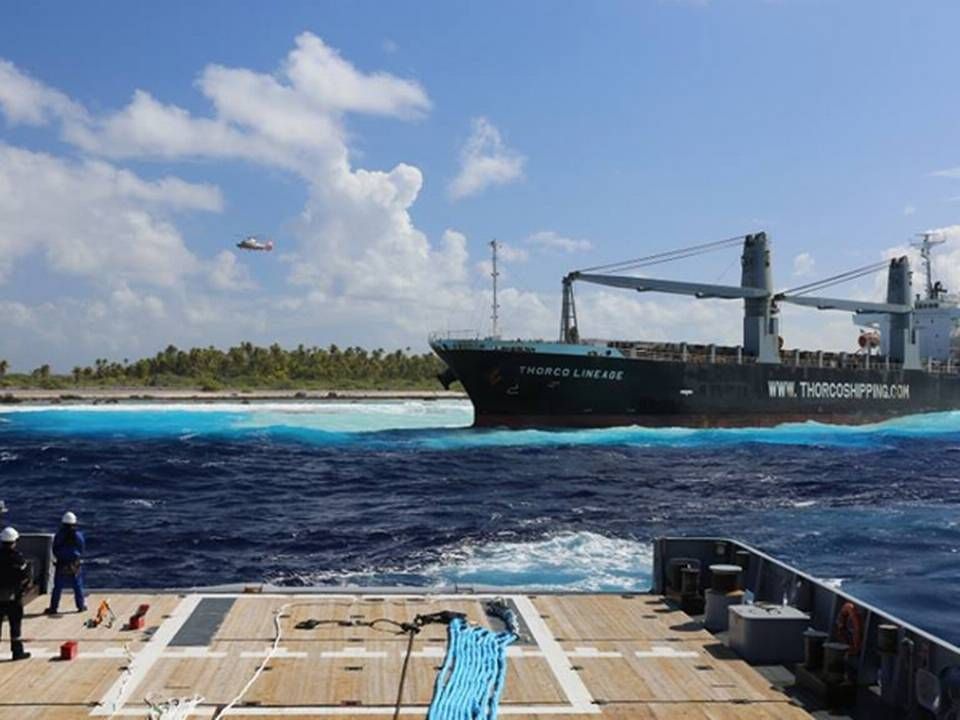 Thorco Lineage, chartered by Throco from an international owner, ran aground in Polynesian waters on June 24, 2018. Contaminated bunker may have have caused the accident, according to a legal document. | Photo: Marine Nationale