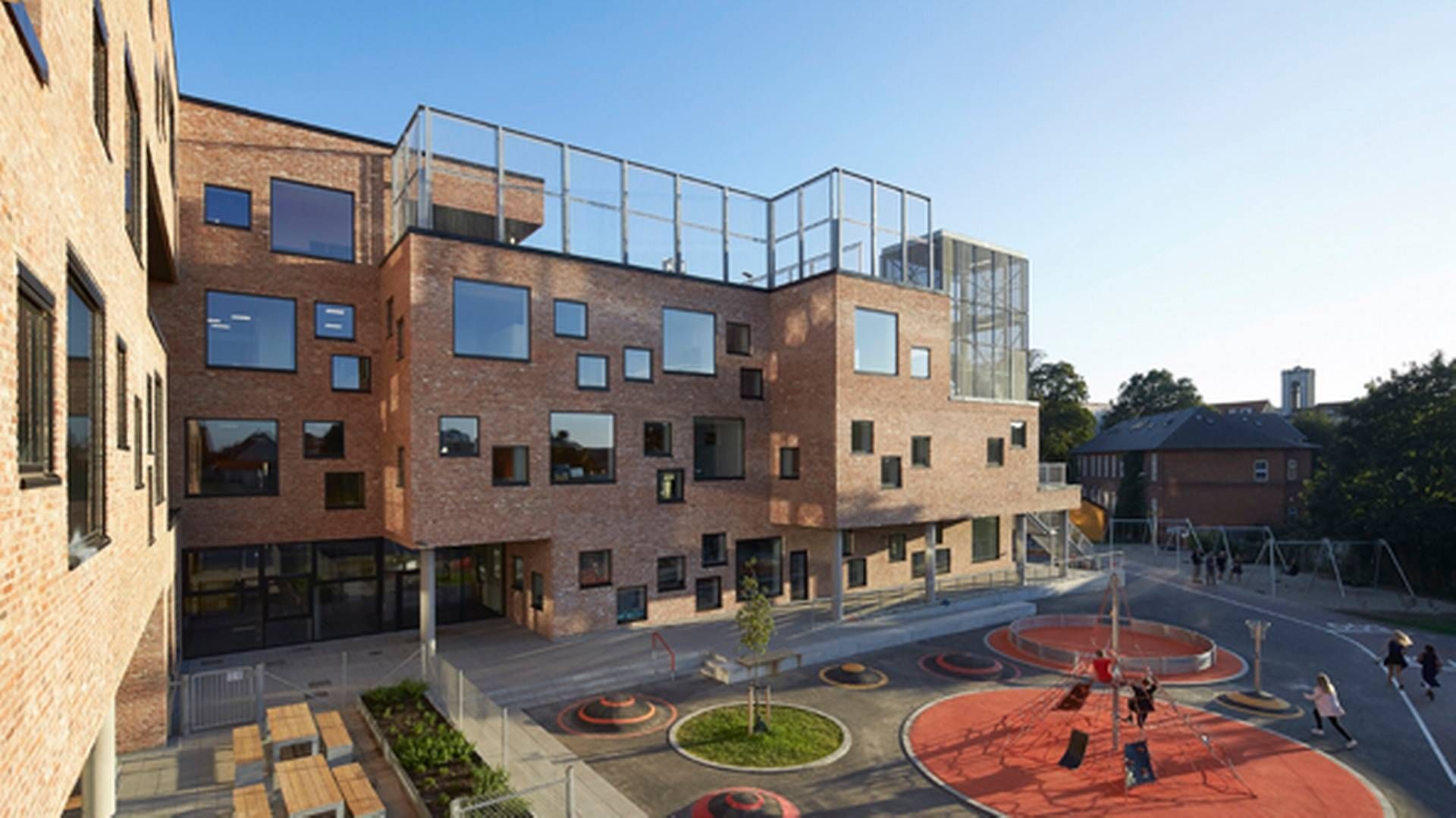 Et af de nominerede byggerier er Frederiksbjerg Skole i Aarhus. | Foto: Henning Larsen Architects.