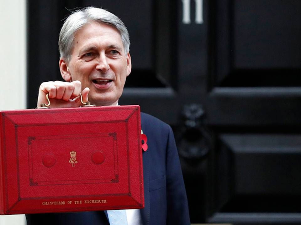 Den britiske finansminister, Philip Hammond, præsenterede mandag sit budgetforslag til næste år. | Foto: Ritzau Scanpix/AP/Frank Augstein