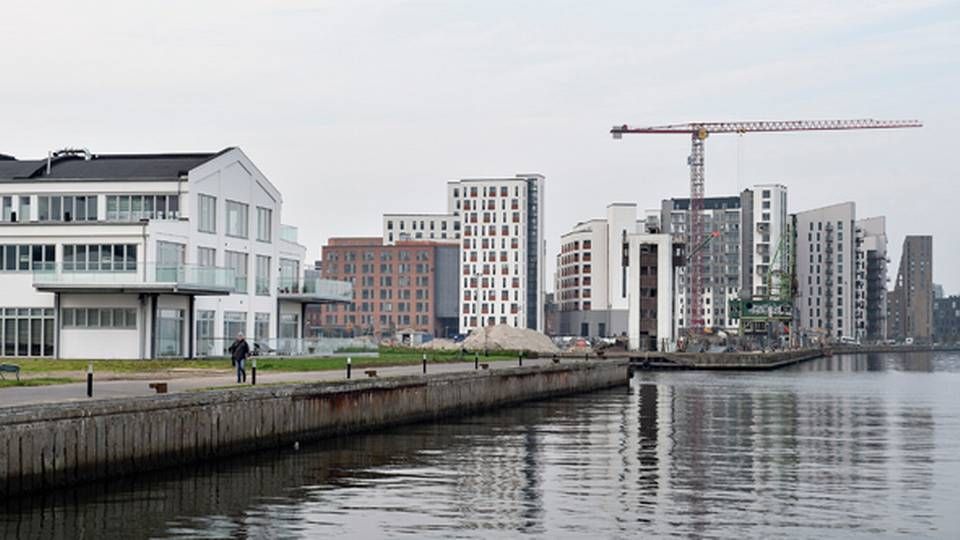 Nybyggeri på havnefronten i Aalborg. Her er det Østre Havn, der ligesom den øvrige havn er ved at forvandle sig til blandt andet kontormiljøer. | Foto: Ritzau Scanpix/Henning Bagger.