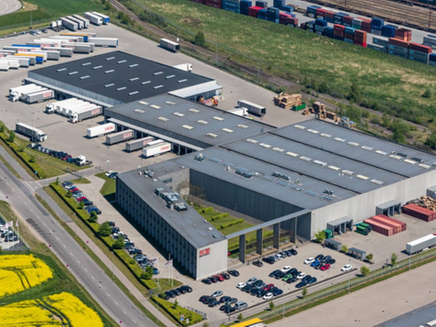 En del af den 15.929 kvm store lagerhal i Høje Taastrup får blandt andet nyt varme- og køleanlæg, så det er muligt at håndtere farmaceutiske varer. | Foto: PR.