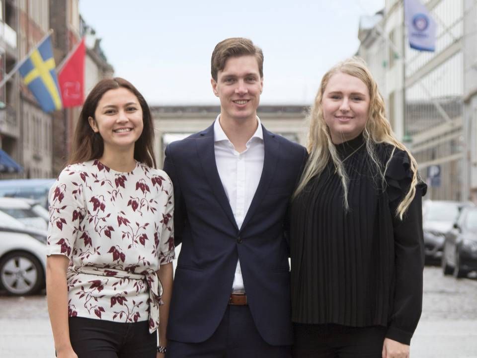 De tre studerende Jennifer Oechsner (tv.), Johan Schack Petersen og Emily Lundqvist Mikkelsen har startet legaletch-virksomheden Ejendomsdox. | Foto: Ejendomsdox