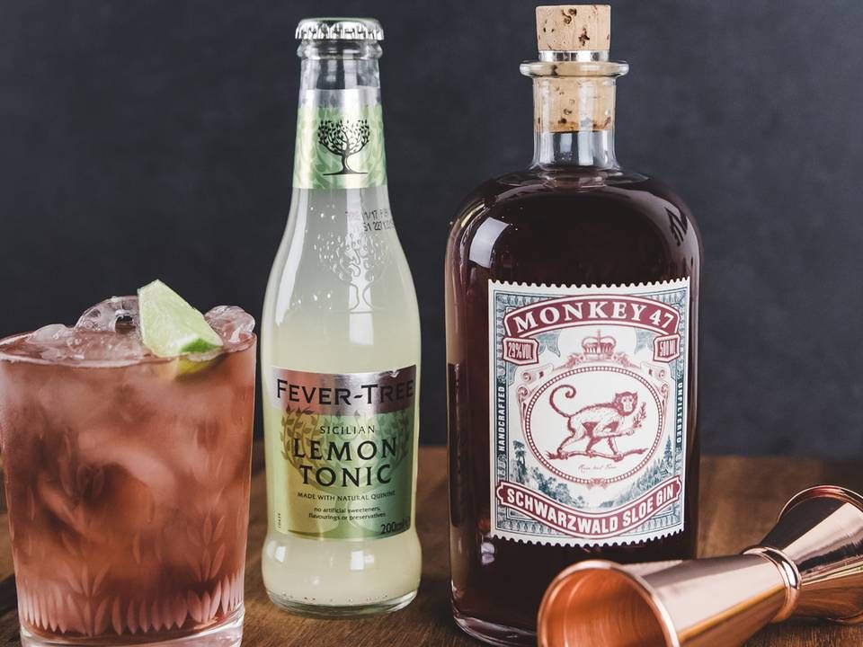 Pernod Ricard har siden 2016 ejet majoriteten i den tyske gin-producent Monkey 47, og særligt salget af de helt dyre flasker går det rigtig godt med, siger spirituskoncernens danske chef.
