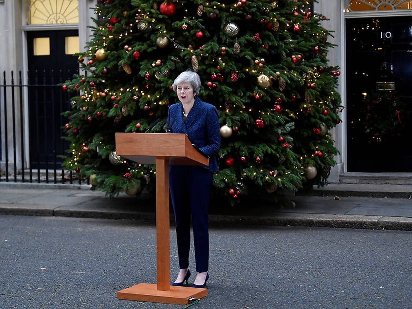 Theresa May vil kæmpe for at vinde den tillidsafstemning, hun mødes med onsdag aften. | Foto: Toby Melville/Ritzau Scanpix