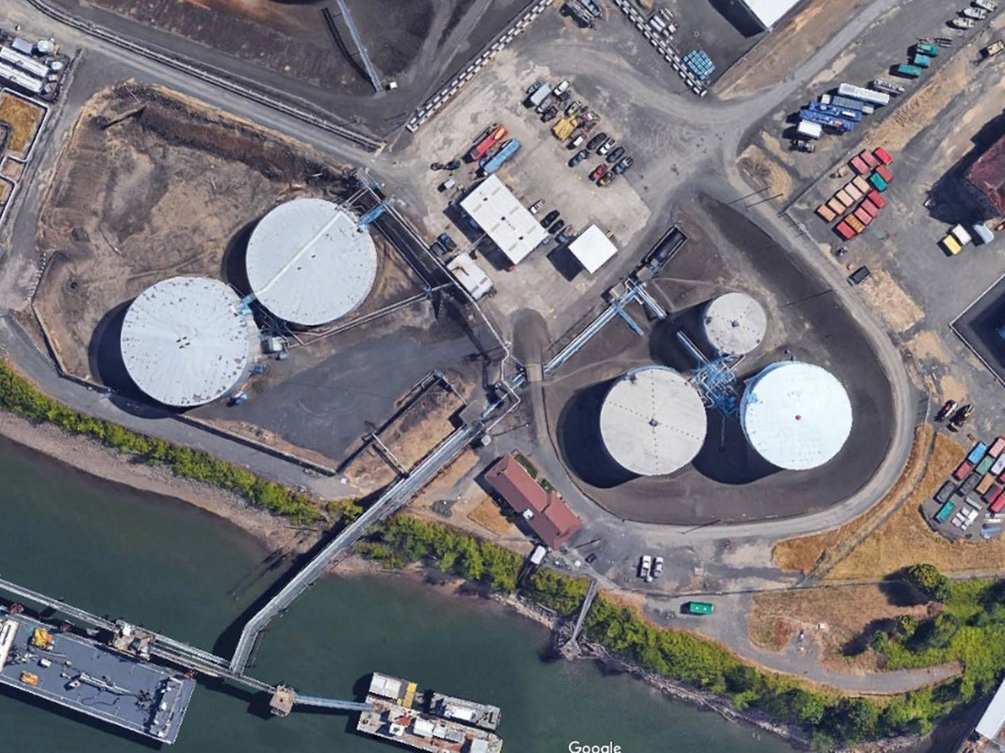 World Fuel Services' bunkersetup ved Columbia River. | Photo: PR-foto: World Fuel Services.