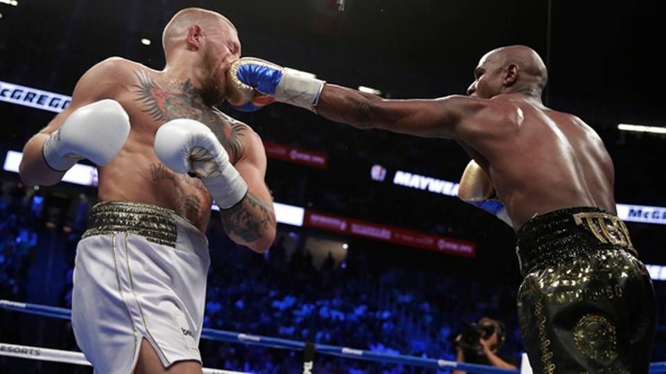 Sidste år sikrede Floyd Mayweather sig en rekordsum på 275 mio. dollar fra kampen mod Conor McGregor. I sidste uge sikrede blandt andet selskabet Mayflower Wind, at USA's statskasse fik langt ud af kampen om at opføre havvind. | Foto: Ritzau Scanpix/Isaac Brekken