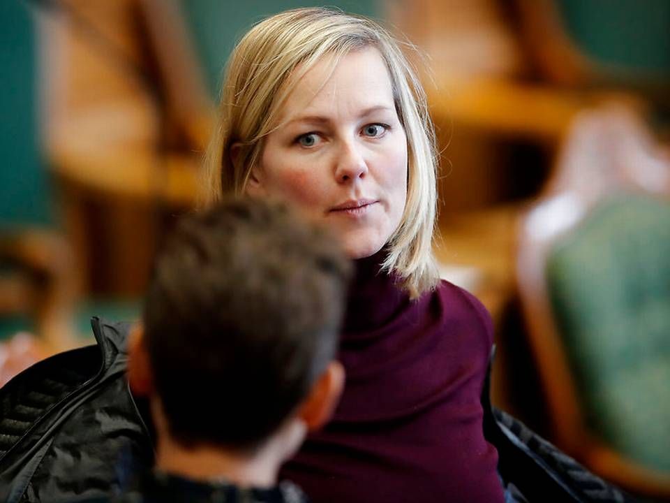De Radikales erhvervsordfører, Ida Auken, er ligesom Socialdemokratiet og Dansk Folkeparti klar til at forhandle om færre byrder for erhvervslivet, når regeringen kommer med et udspil i løbet af nogle uger. | Foto: Jens Dresling/Ritzau Scanpix